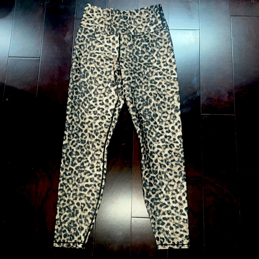 Good American leopard yoga pants